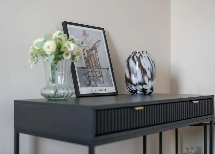 Wojciechowskiego With Parking By Renters דירה