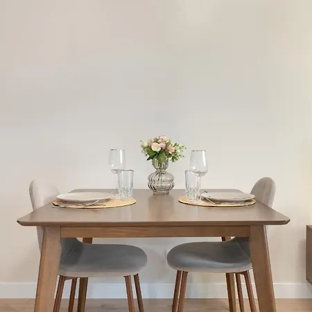 Wojciechowskiego With Parking By Renters Appartement *